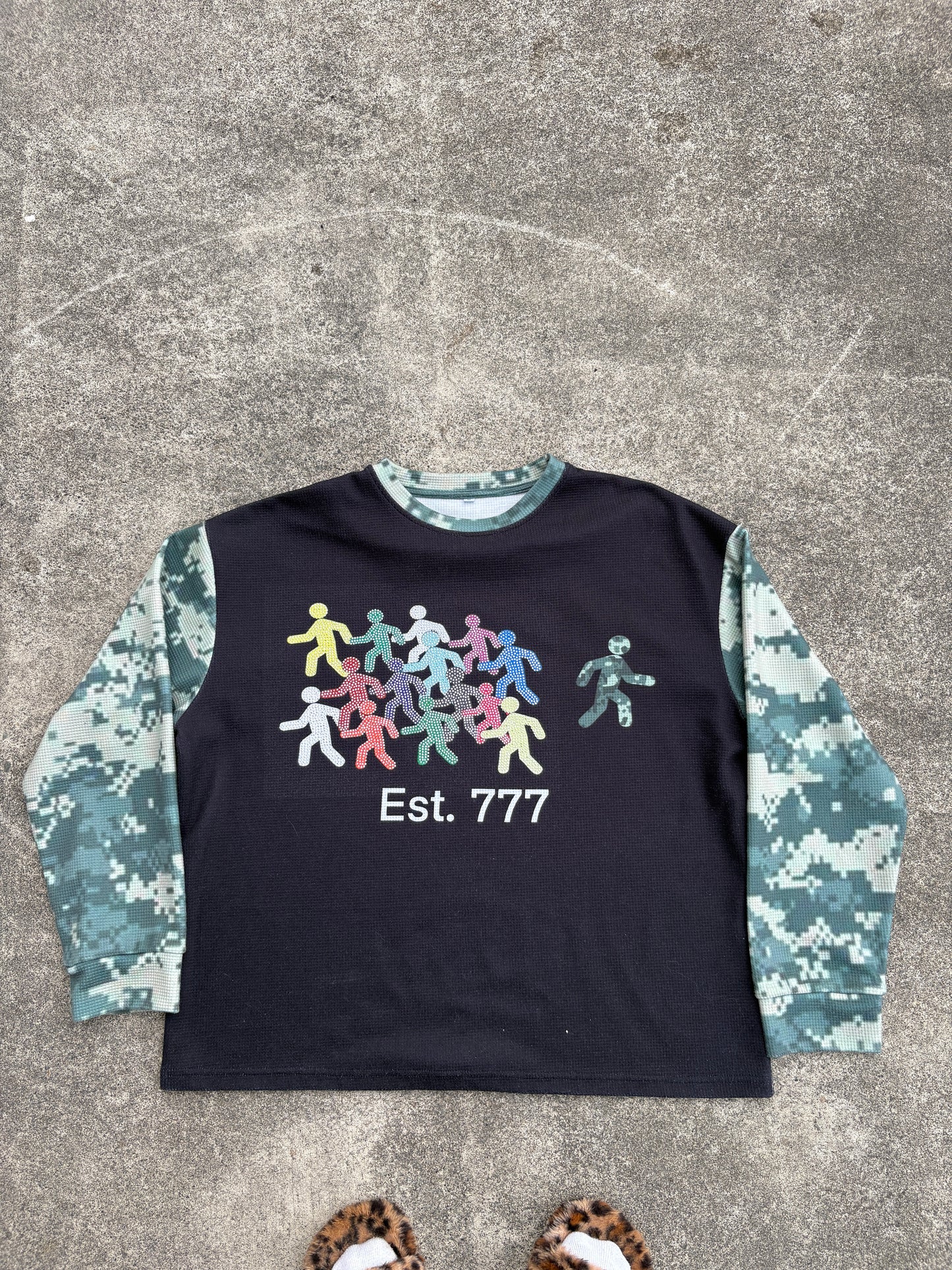 Black (iso)lated Thermal Long Sleeve